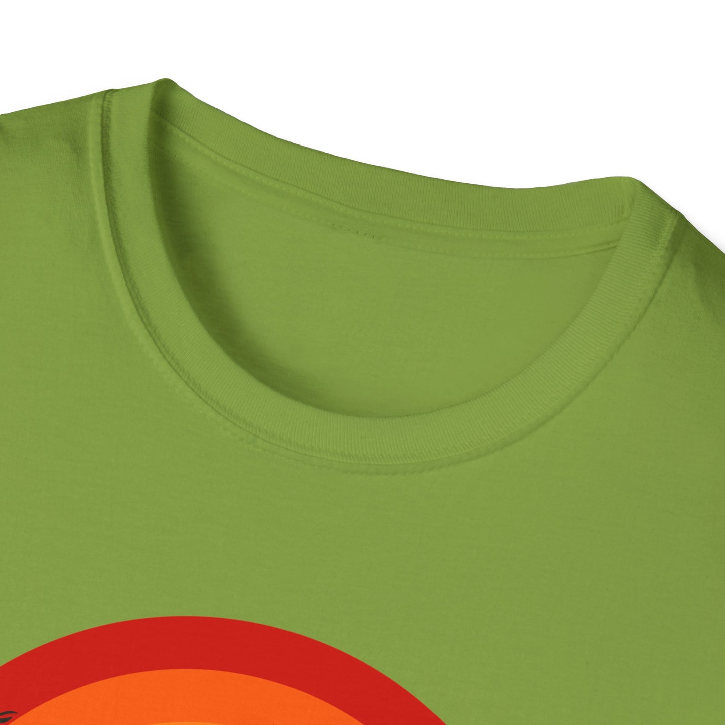T-Shirt with Tropical Sunset Design, Relaxing Tee, Perfect for Beach Lovers, Great Gift for Vacations, Ideal for Summer Casual Wear