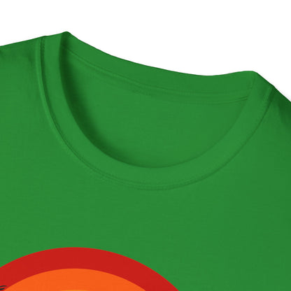 T-Shirt with Tropical Sunset Design, Relaxing Tee, Perfect for Beach Lovers, Great Gift for Vacations, Ideal for Summer Casual Wear