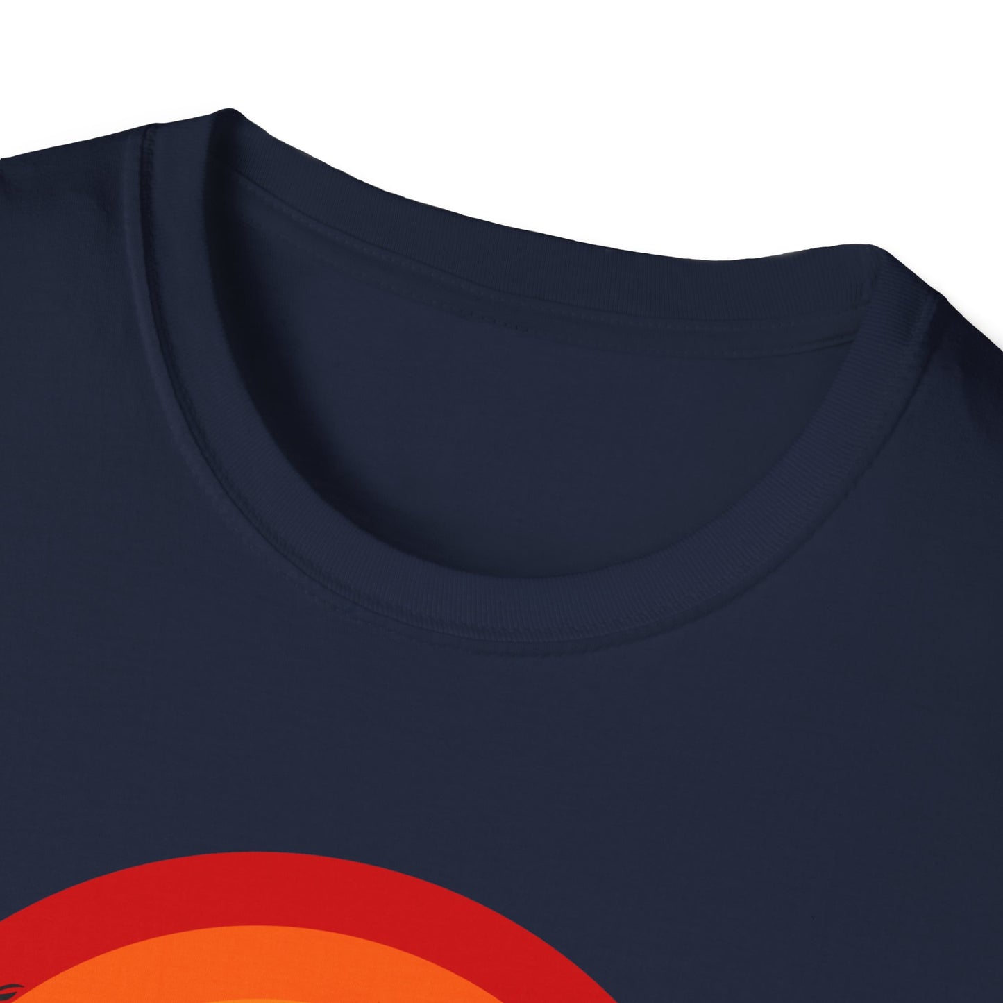 T-Shirt with Tropical Sunset Design, Relaxing Tee, Perfect for Beach Lovers, Great Gift for Vacations, Ideal for Summer Casual Wear